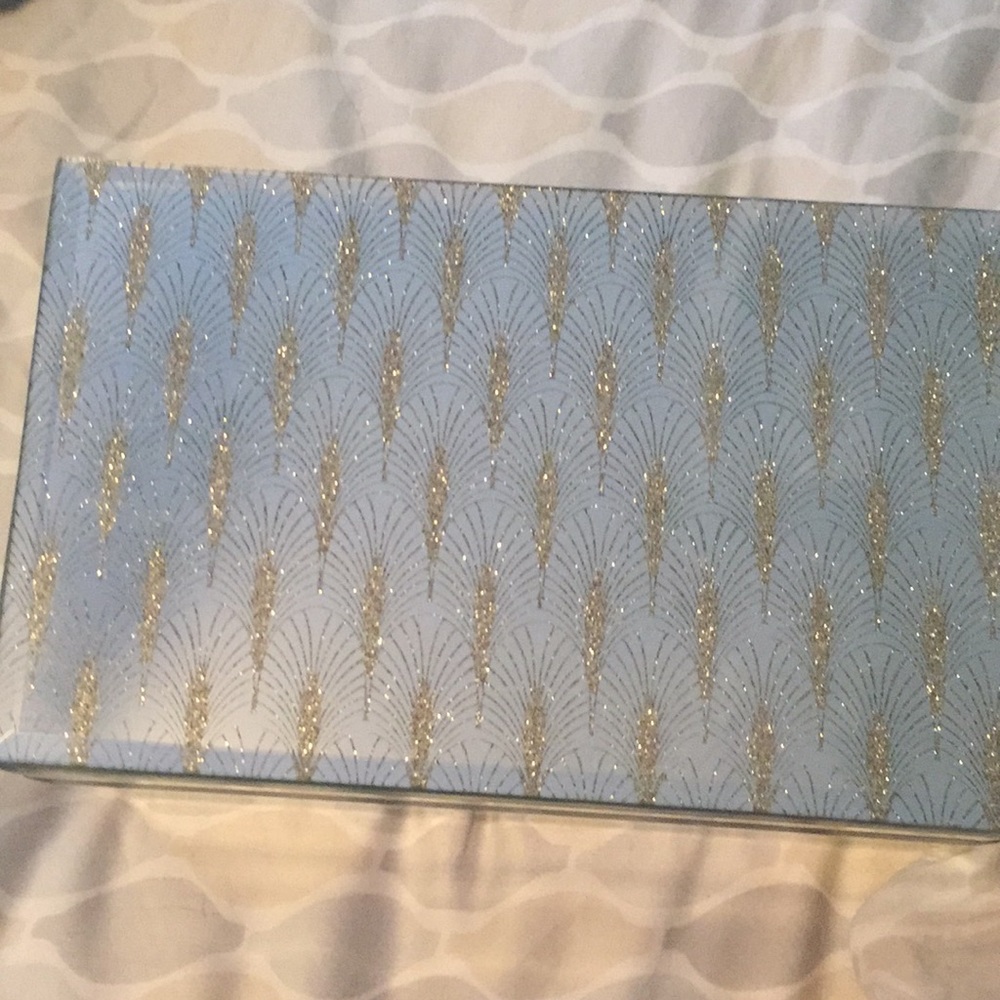 Beautiful Jewelry Box!